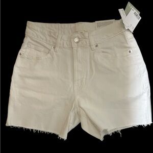 H&M BNWT white high waist shorts , Sz 6